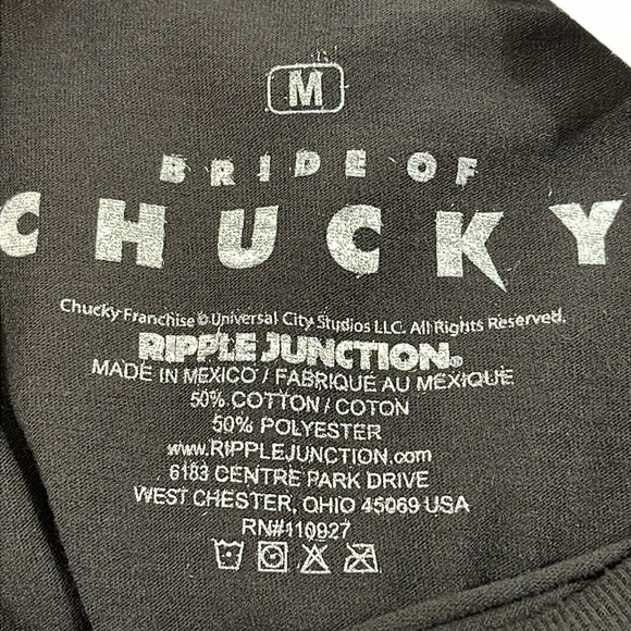 BRIDE OF CHUCKY “EAT YOUR HEART OUT TIFFANY”Graphic Tee Short Sleeve Size M NEW - Picture 4 of 4